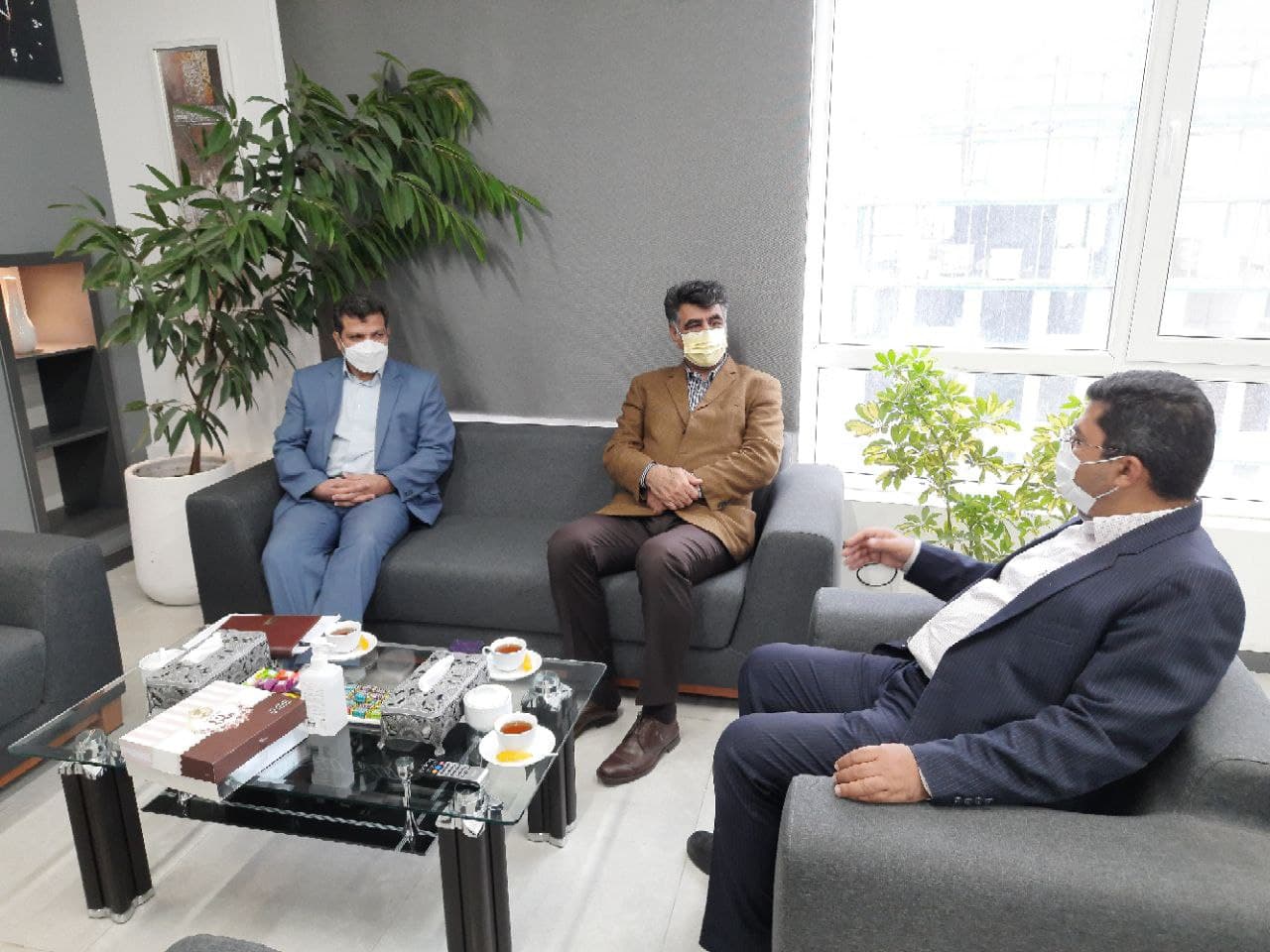 دیدار مدیرعامل شرکت همیاران شمال شرق با مدیر منطقه ۹ شهرداری مشهد